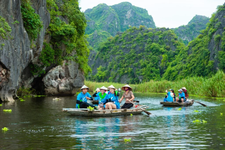 Chương trình Company Trip 2025 – Gợi ý chương trình hấp dẫn cho công ty